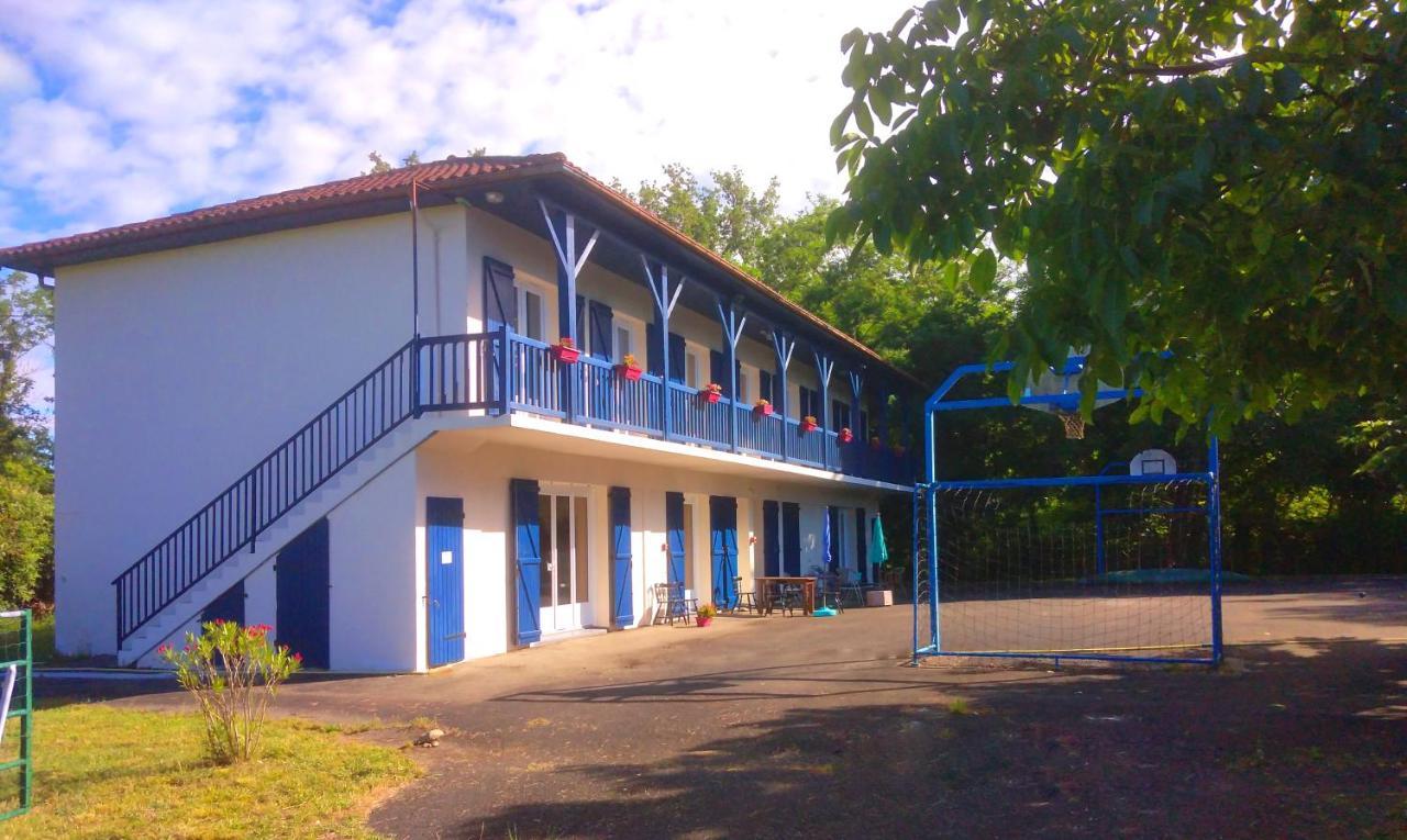 Gites Et Chambres La Colo Du Gave Auterrive Dış mekan fotoğraf
